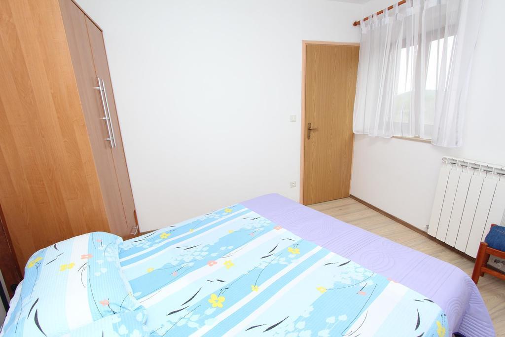 Guest House Liliana 로비니 객실 사진